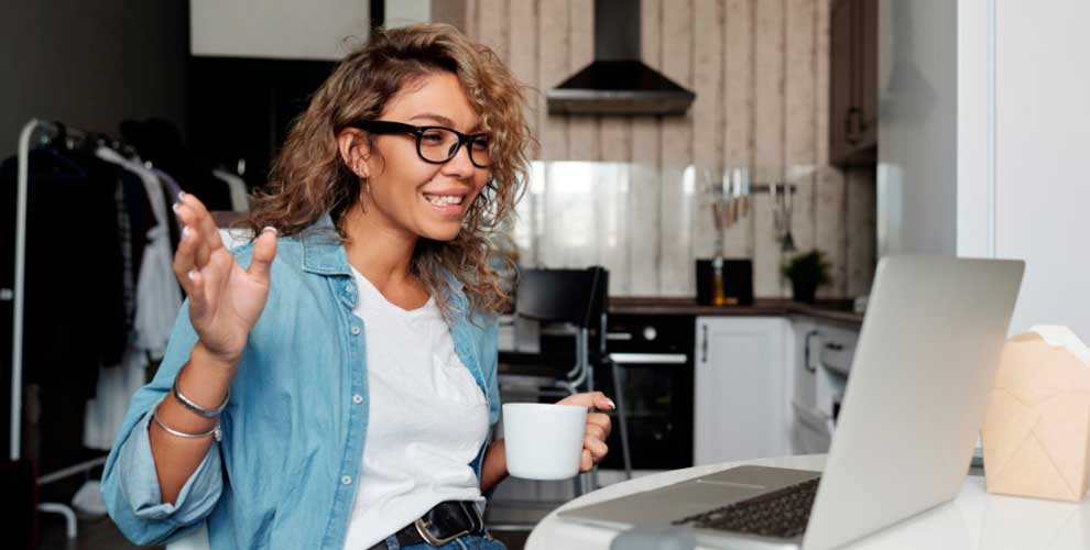 Consejos prácticos para prevenir cualquier riesgo en el teletrabajo