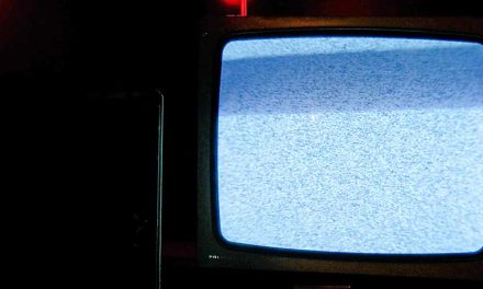 Fuerte golpe a la piratería audiovisual: detuvieron al creador de “Al Angulo TV” por retransmitir partidos de fútbol en forma ilegal